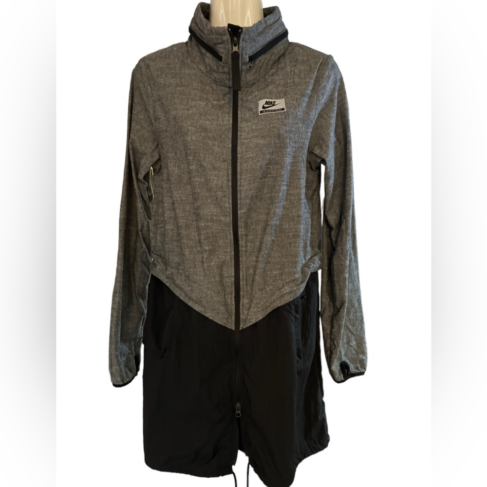 NWOT Rare Nike International Running Jacket
